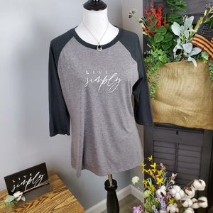 Ladies large new live simply tshirt